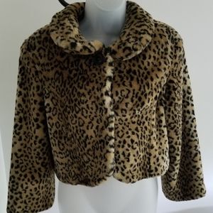 Escio Cropped Leopard Print Faux Fur Jacket NWT sz.M Womens